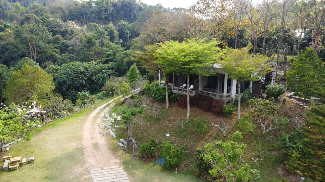 Baan Suan Plearndara Apartment Wang Nam Khiao Bagian luar foto